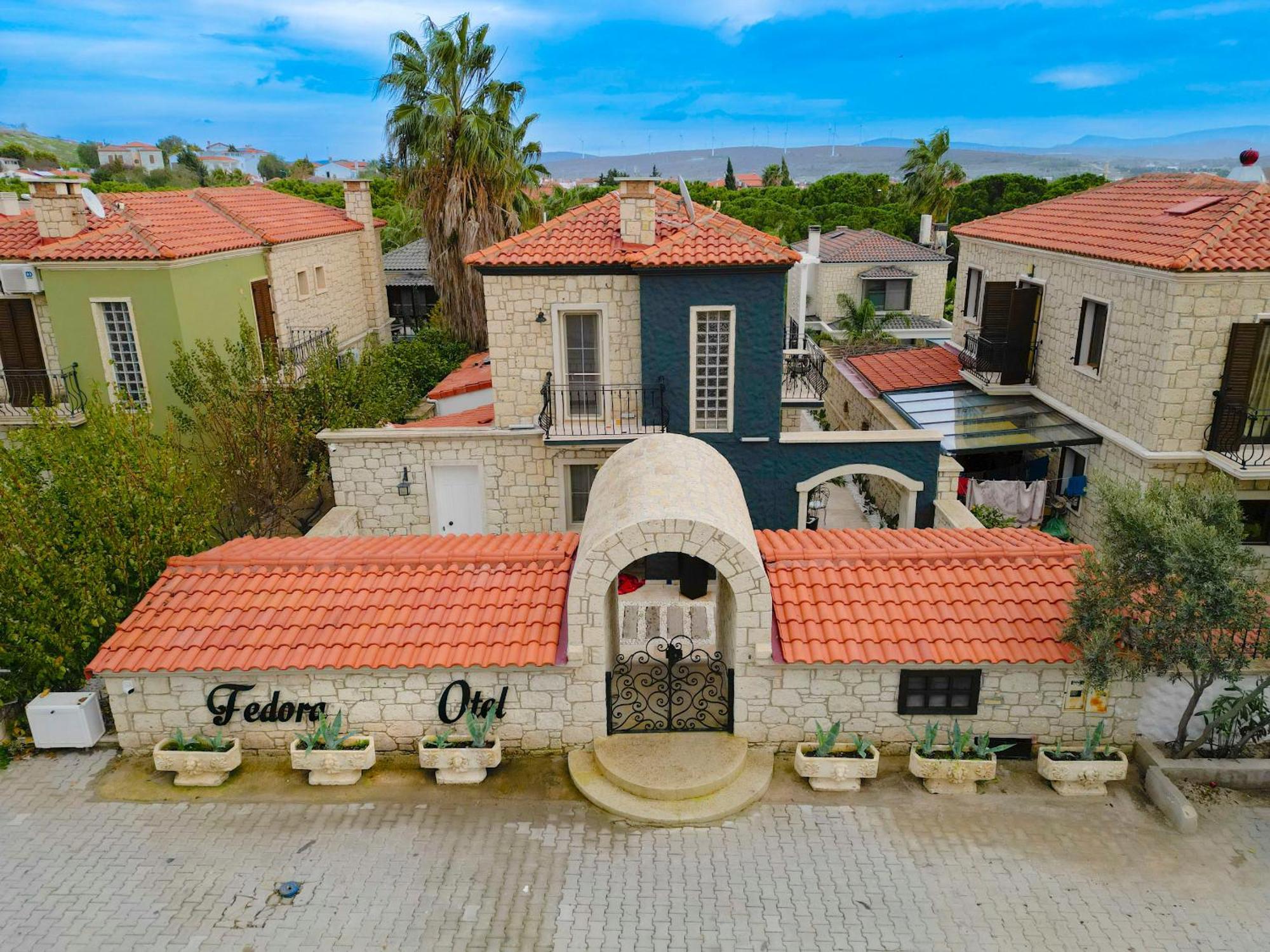 Fedora Otel Alacatı Bagian luar foto