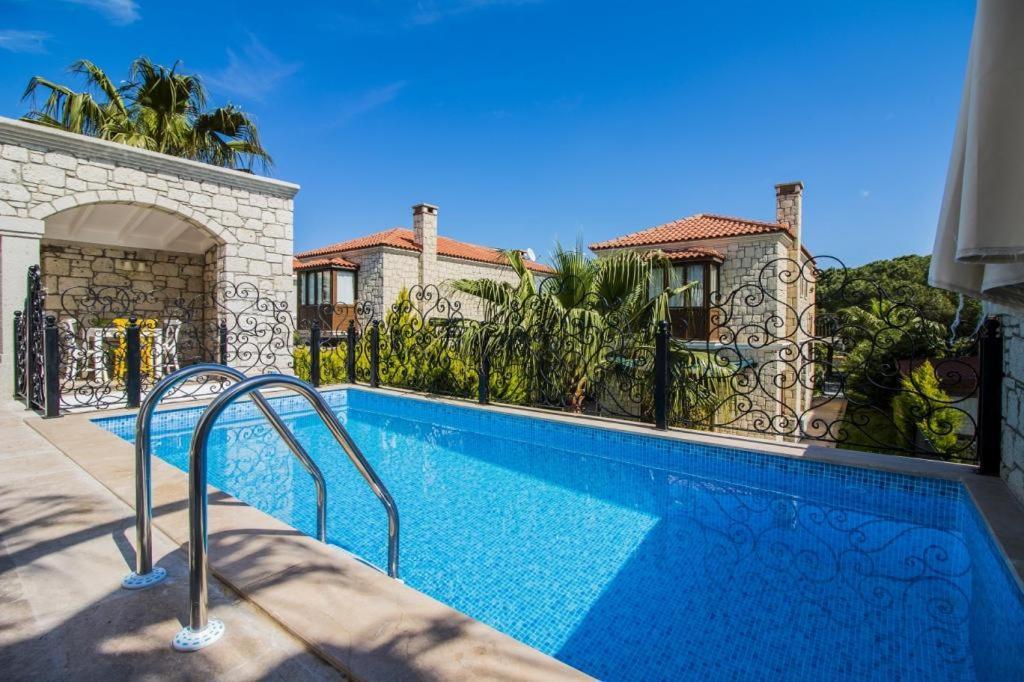 Fedora Otel Alacatı Bagian luar foto
