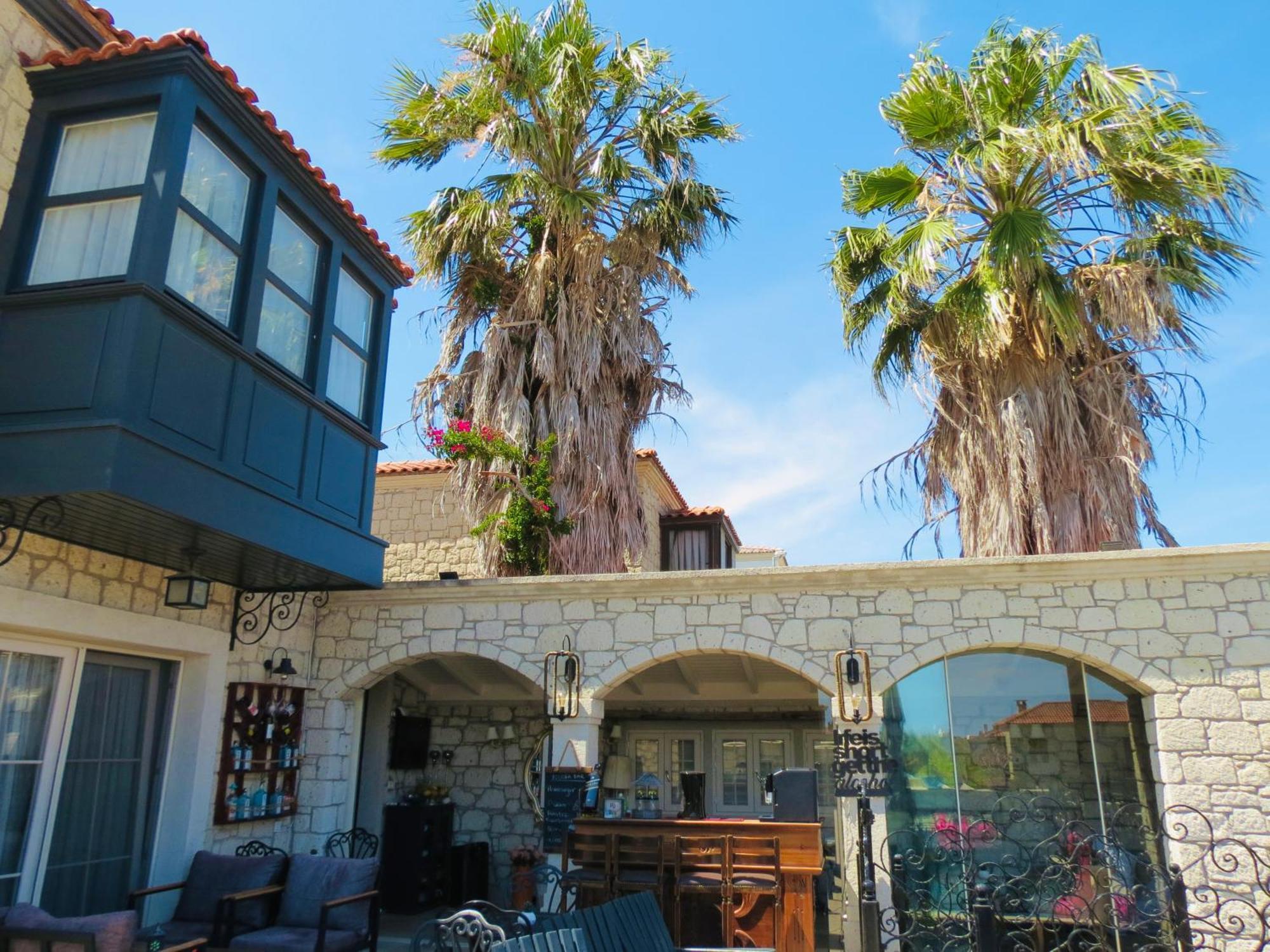 Fedora Otel Alacatı Bagian luar foto