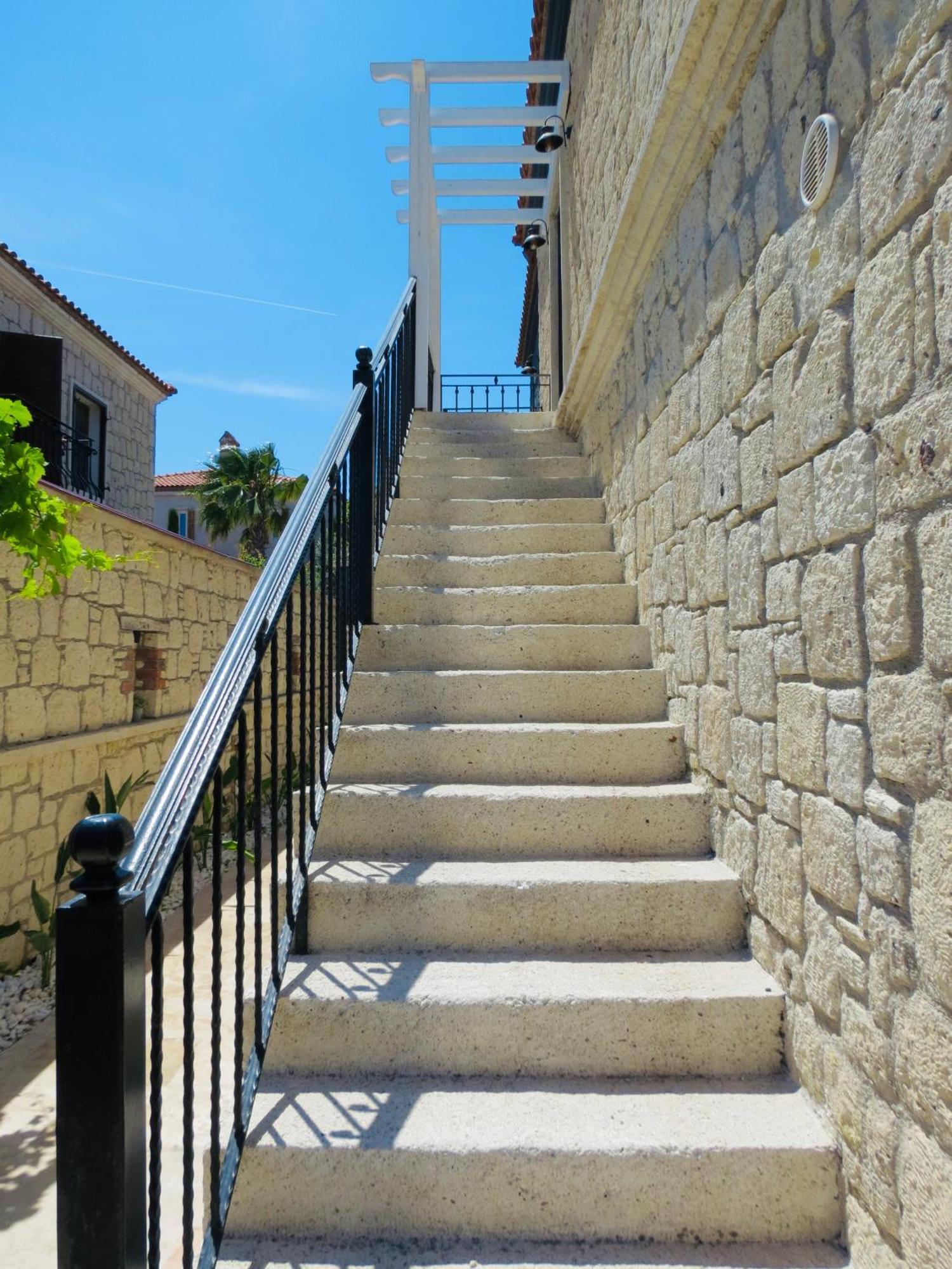 Fedora Otel Alacatı Bagian luar foto