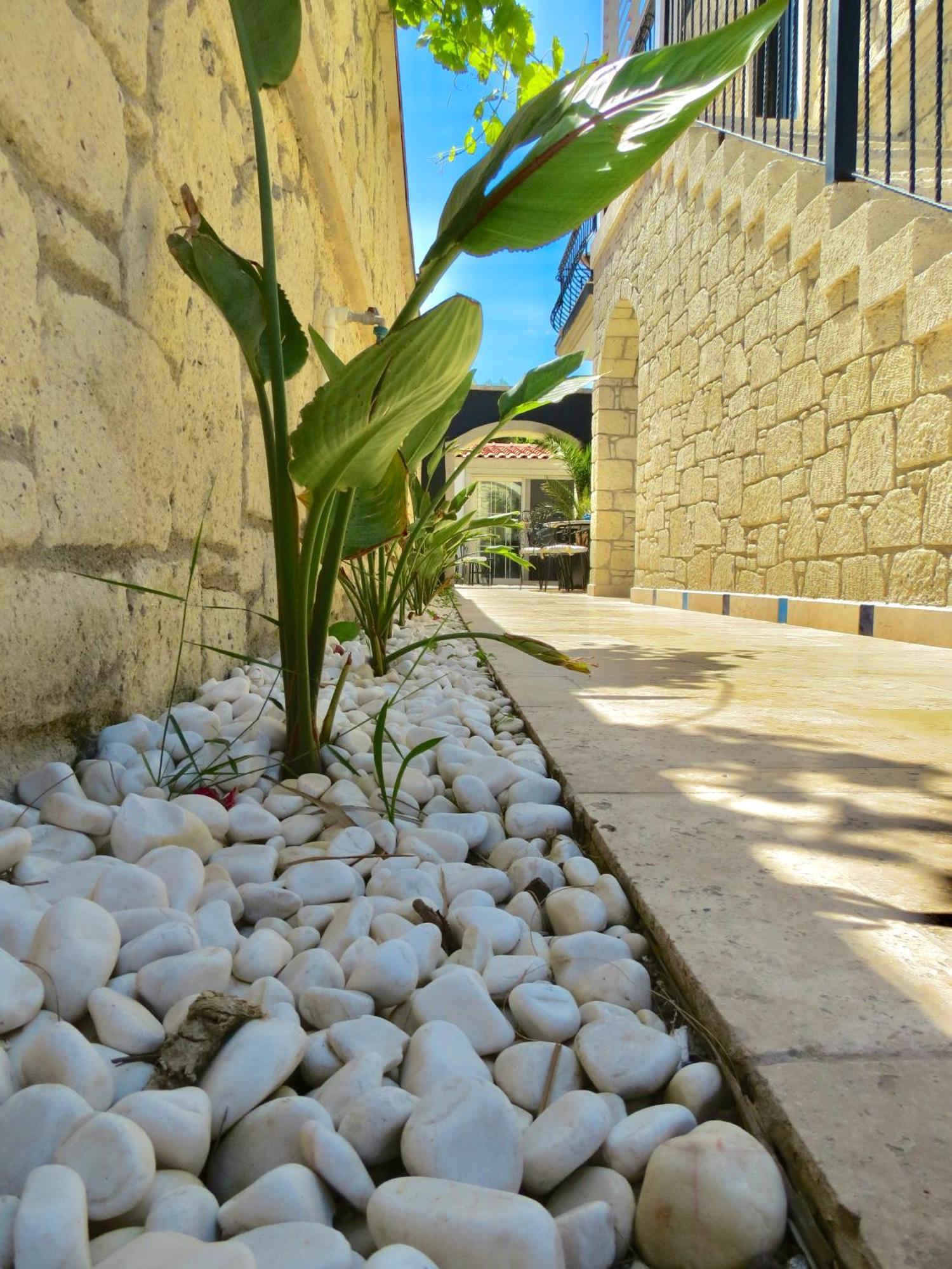 Fedora Otel Alacatı Bagian luar foto