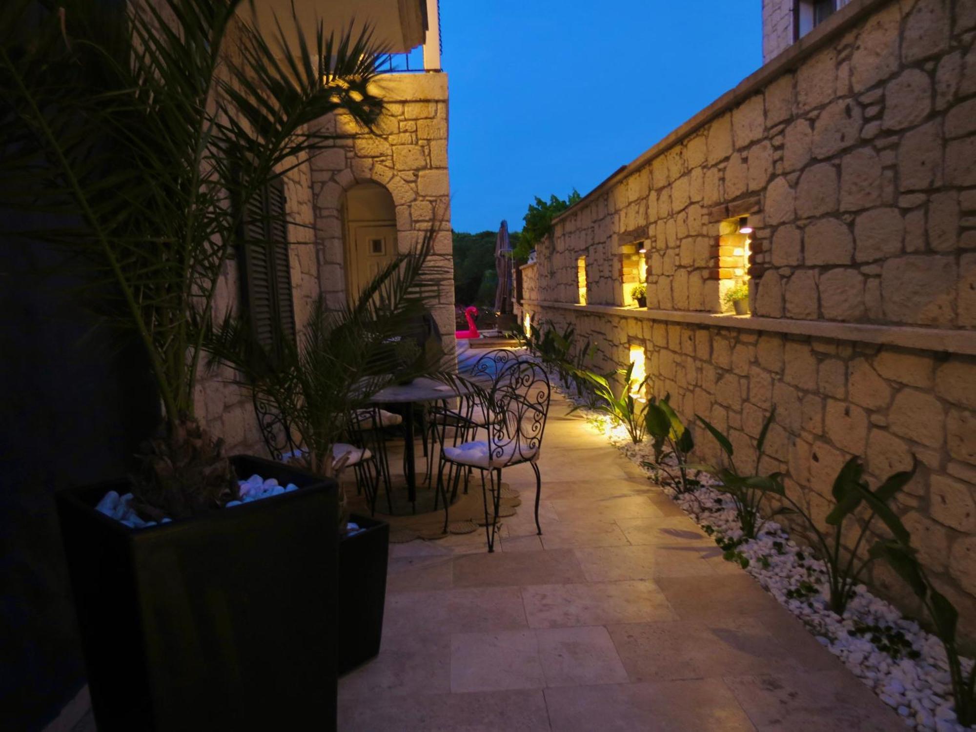 Fedora Otel Alacatı Bagian luar foto